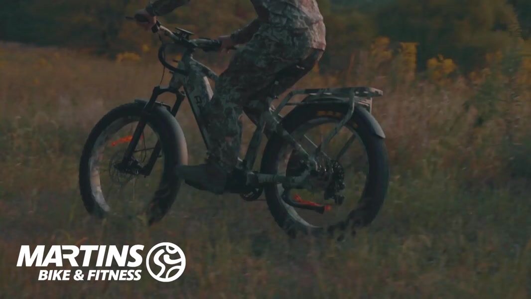 Product video thumbnail